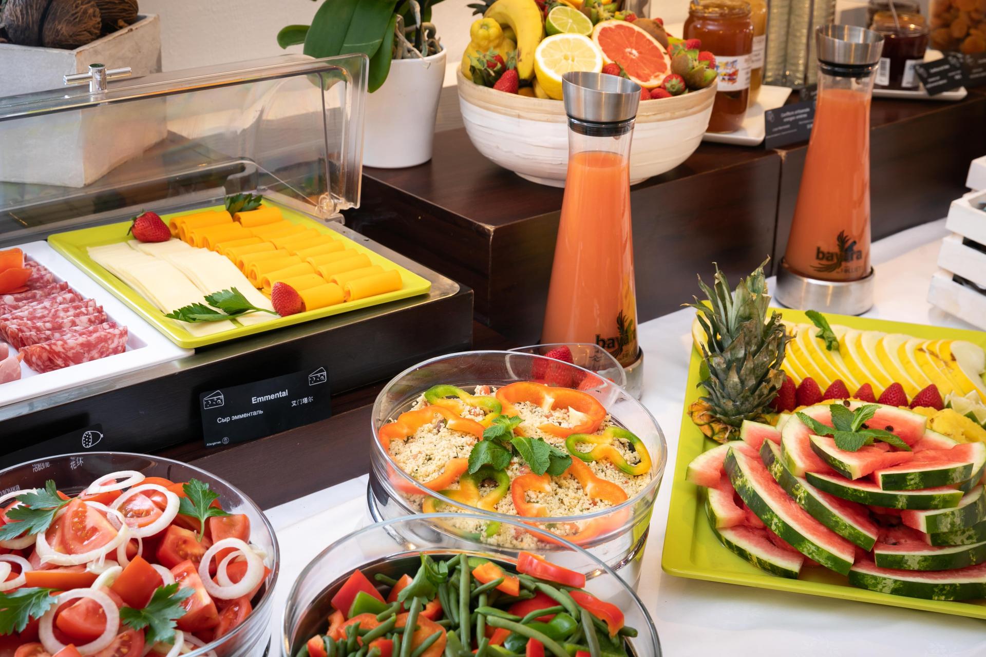Hotel Mediterannée Menton - Breakfast