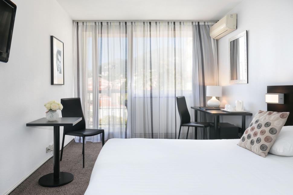 Hotel Mediterannée Menton - Privilege double room with balcony